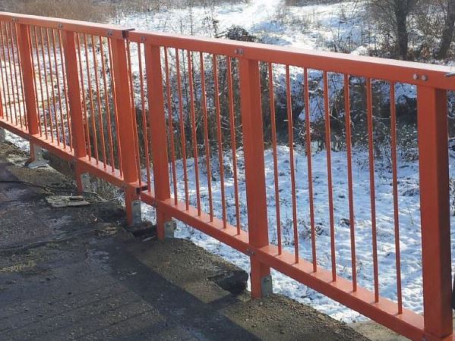 Fiberglass barrier railings | barrier railings | Nanotechnology ...