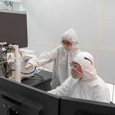 Rice Scientists Use Electrons to Pattern Light Sources and Wiring Directly onto Crystals