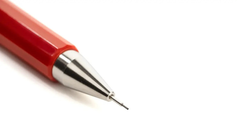 Transforming the Tip of a Mechanical Pencil Lead into a High-Quality Electron Beam Source