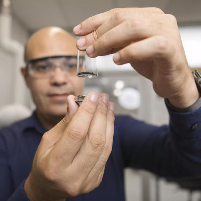 UTEP Physicists Create Powerful Magnets to De-freeze Quantum Computing
