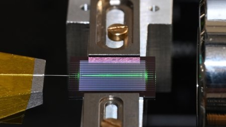 Uniting the Light Spectrum on a Chip
