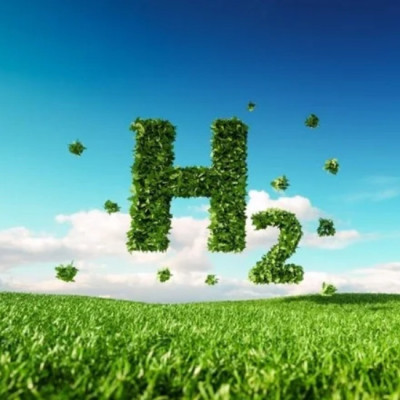 The Production of Green Hydrogen Using Nanoparticles