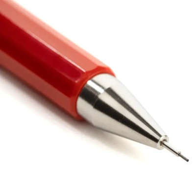 Transforming the Tip of a Mechanical Pencil Lead into a High-Quality Electron Beam Source