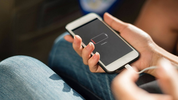 Nanotechnology Could Charge Your Phone Using Your Clothes