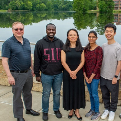 SIU Researchers Get $100,000 More to Treat Toxic Algae Blooms with Sunlight, Nanoparticles
