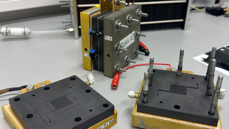 Peat as a Sustainable Precursor for Fuel Cell Catalyst Materials