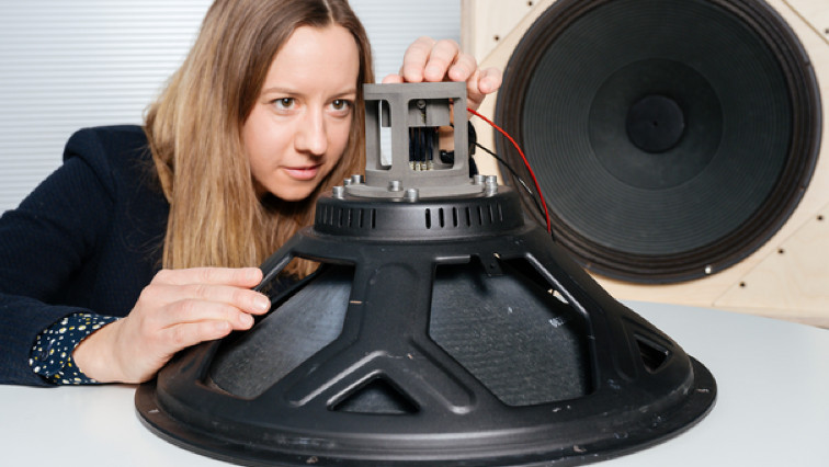 Smart Films Help to Make Loudspeakers Lighter and More Energy-efficient