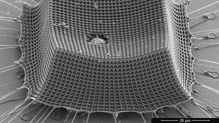 Nanofabricated ‘Tetrakaidecahedrons’ Could Out-bulletproof Kevlar