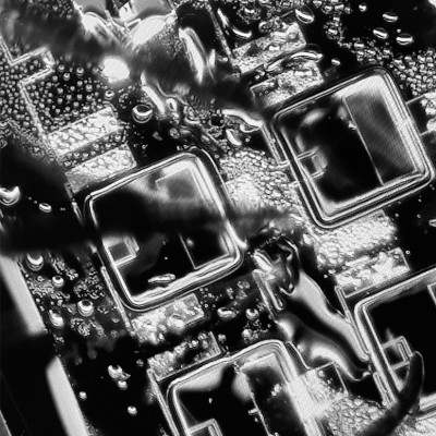 UChicago Scientists Create Novel, Ultrathin Material to Make Transistors