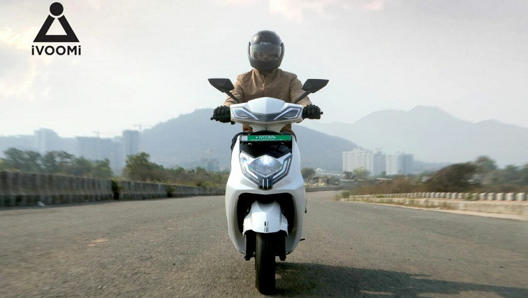 Indian EV Startup iVOOMi Launches Electric Scooter with Graphene Battery