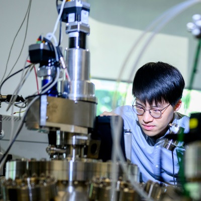Northeastern Professor Achieves Major Breakthrough in the Manufacture of Quantum Computing Components