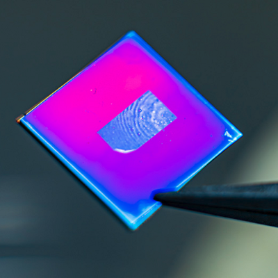 Researchers Measure Giant Light-conversion Effect in Chiral Carbon Nanotubes