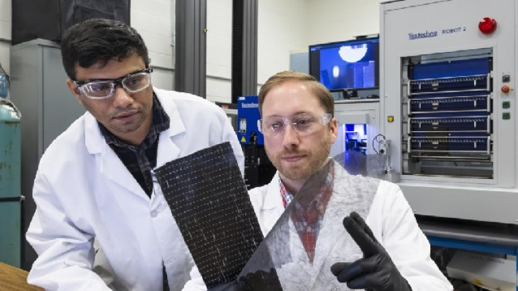 Nanofibers Yield Stronger, Tougher Carbon Fiber Composites