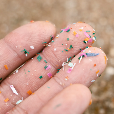 Scientists Discover How Nanoplastics Disrupt Brain Energy Metabolism