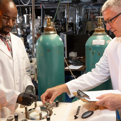 Scientists Design Novel Nonlinear Circuit to Harvest Clean Power Using Graphene