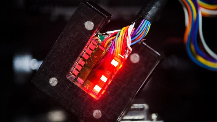 Controlling Heat Opens Door for Next-Generation Lighting and Displays in Perovskite LEDs