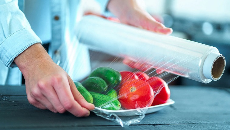 No More Plastic Wrap? Students Create Novel Biobased Packaging for Cucumbers