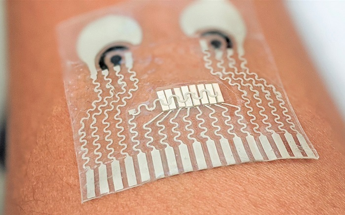 This soft, stretchy patch can monitor the wearer’s blood pressure and biochemical levels at the same time